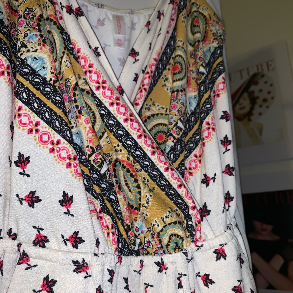 Romper - Picture 4 of 4